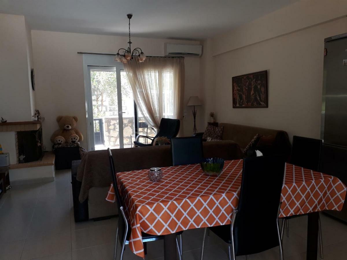 Villa Merastri Vlikhadha Luaran gambar