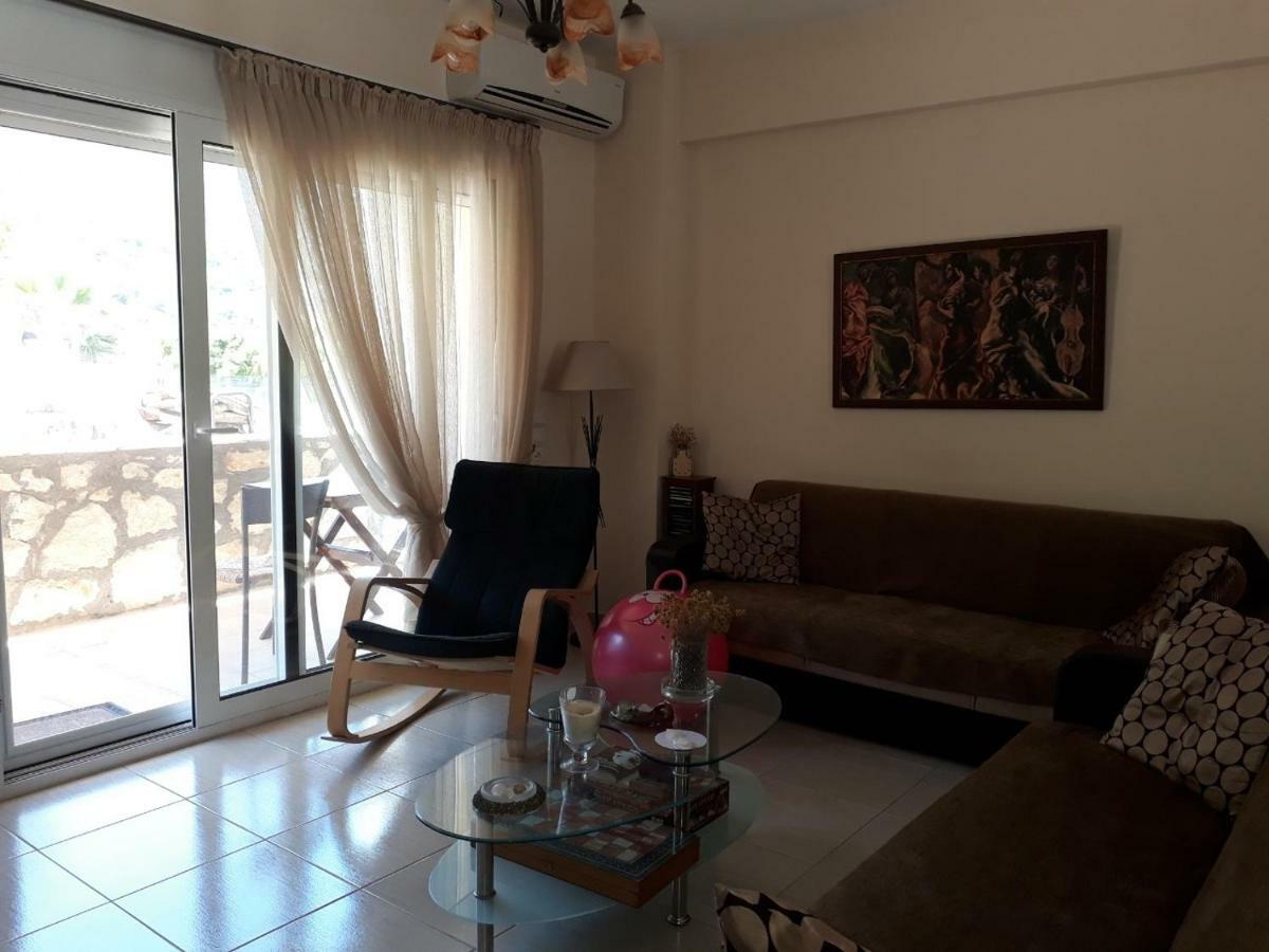 Villa Merastri Vlikhadha Luaran gambar