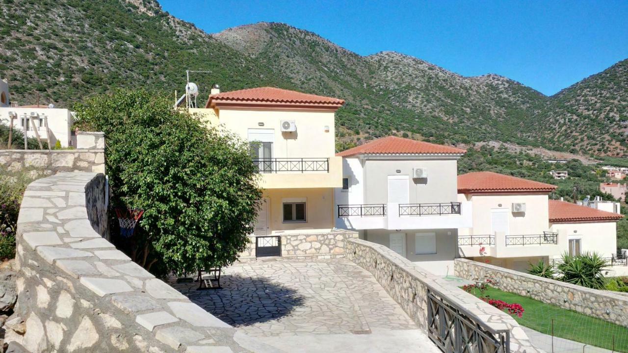 Villa Merastri Vlikhadha Luaran gambar